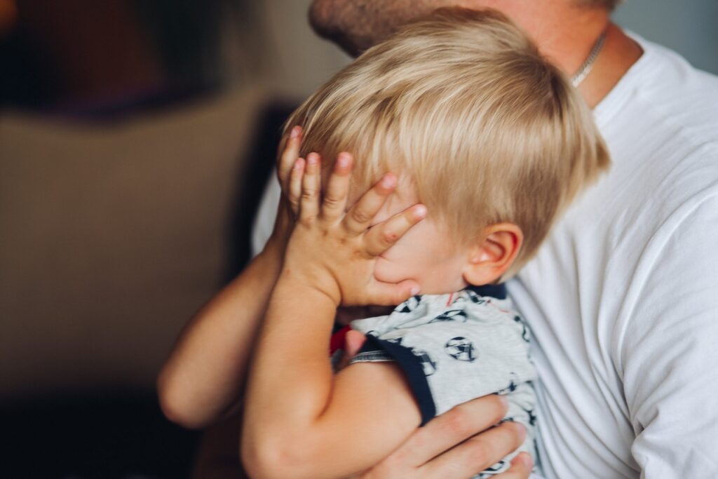 La crise des 2 ans : comment gérer le sommeil de votre enfant ?